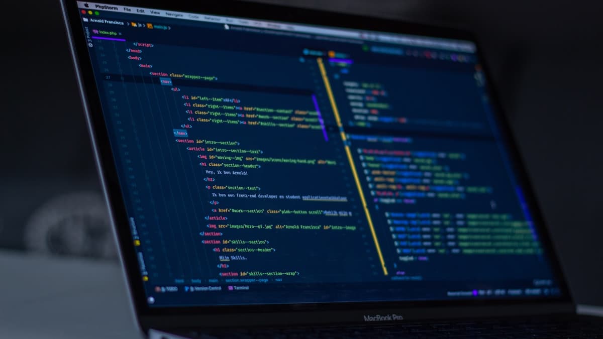 JAMstack for Small Businesses: Is a Static Site Generator Right for You?