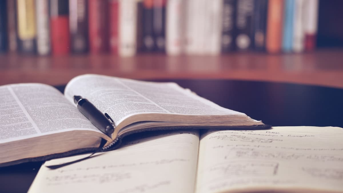 Best Knowledge Base Software for Small Businesses